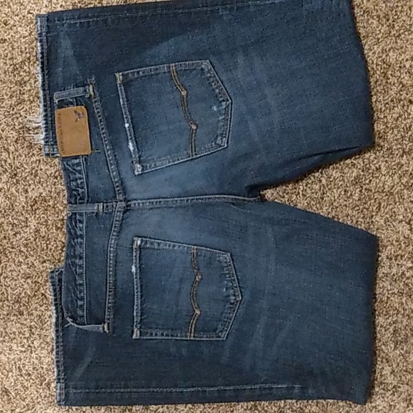 American Eagle Bootcut jeans, Distressing - Picture 5 of 7